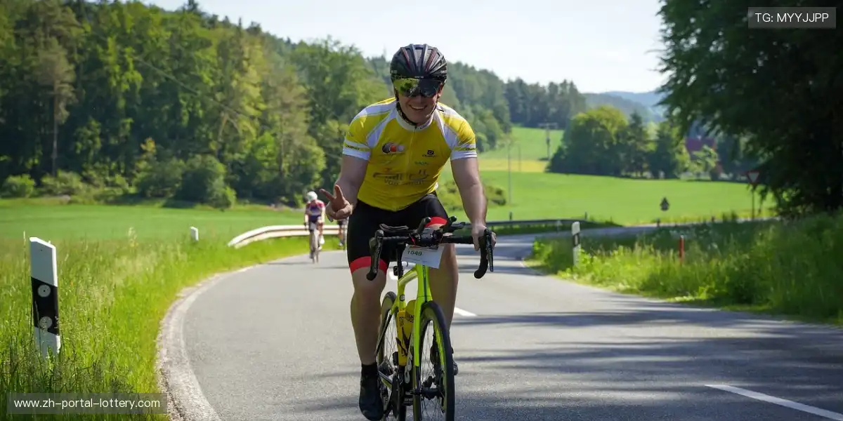 📱战况即时更新，比分变化实时呈现！⚡